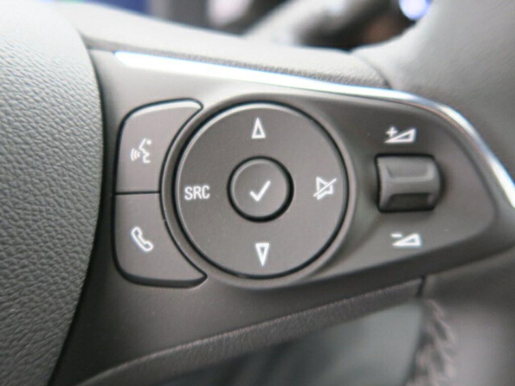 Opel Mokka BEV 50kWh 100kW (136CV) GS-e 9