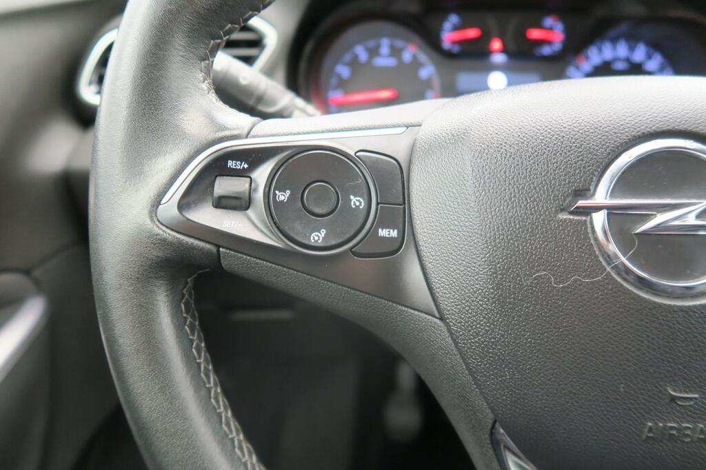 Opel Grandland X 1.2 Turbo Selective 10