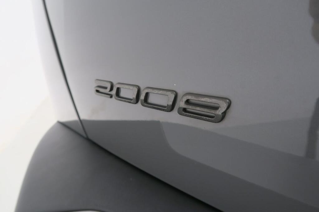 Peugeot 2008 GT BlueHDI 130 S&S EAT8 19