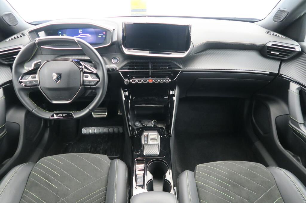 Peugeot 2008 GT BlueHDI 130 S&S EAT8 8
