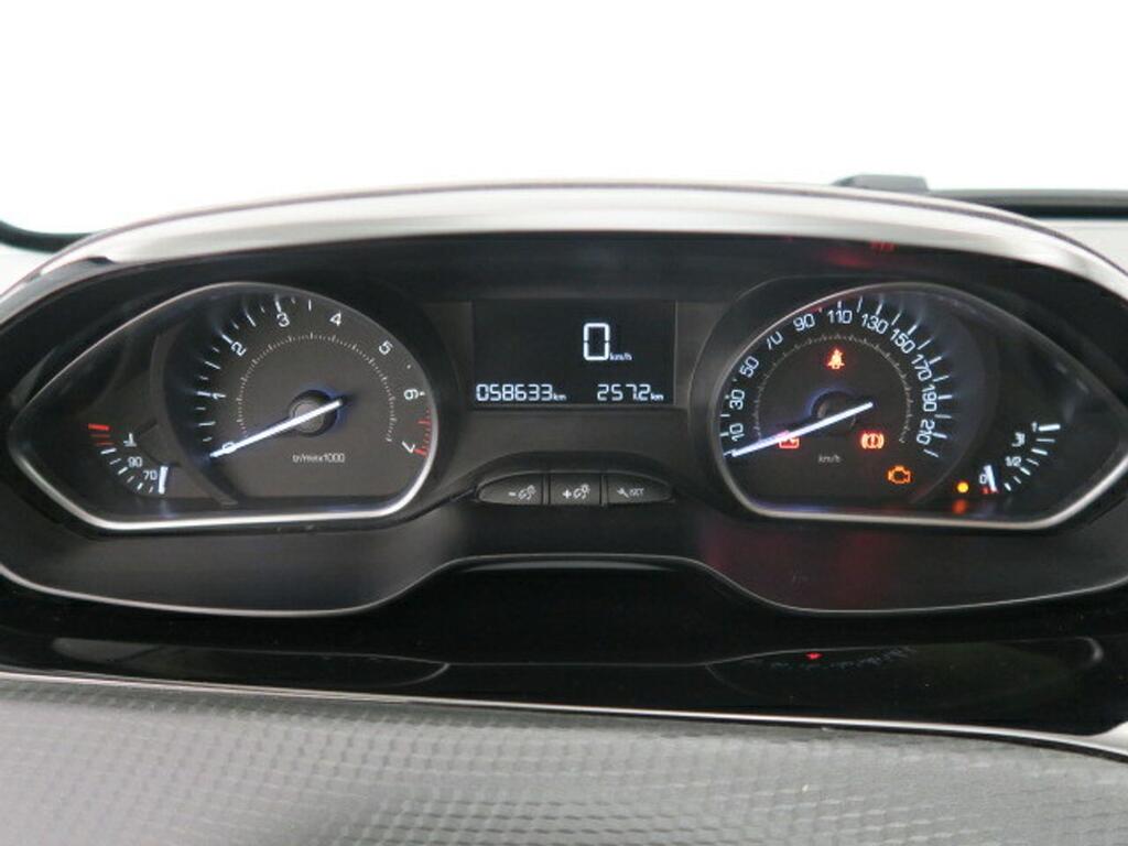 Peugeot 2008 Style 1.2L PureTech 60KW (82CV) S&S 11