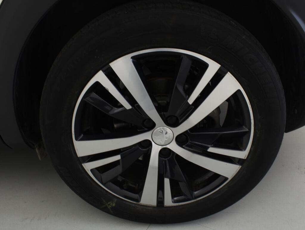 Peugeot 3008 1.2 PURETECH 96KW (130CV) ALLURE S&S 22