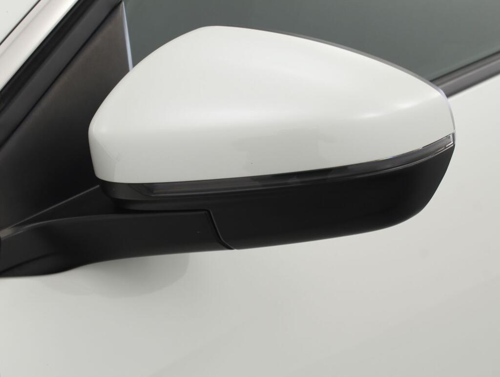 Peugeot 3008 1.2 PURETECH 96KW (130CV) ALLURE S&S 21