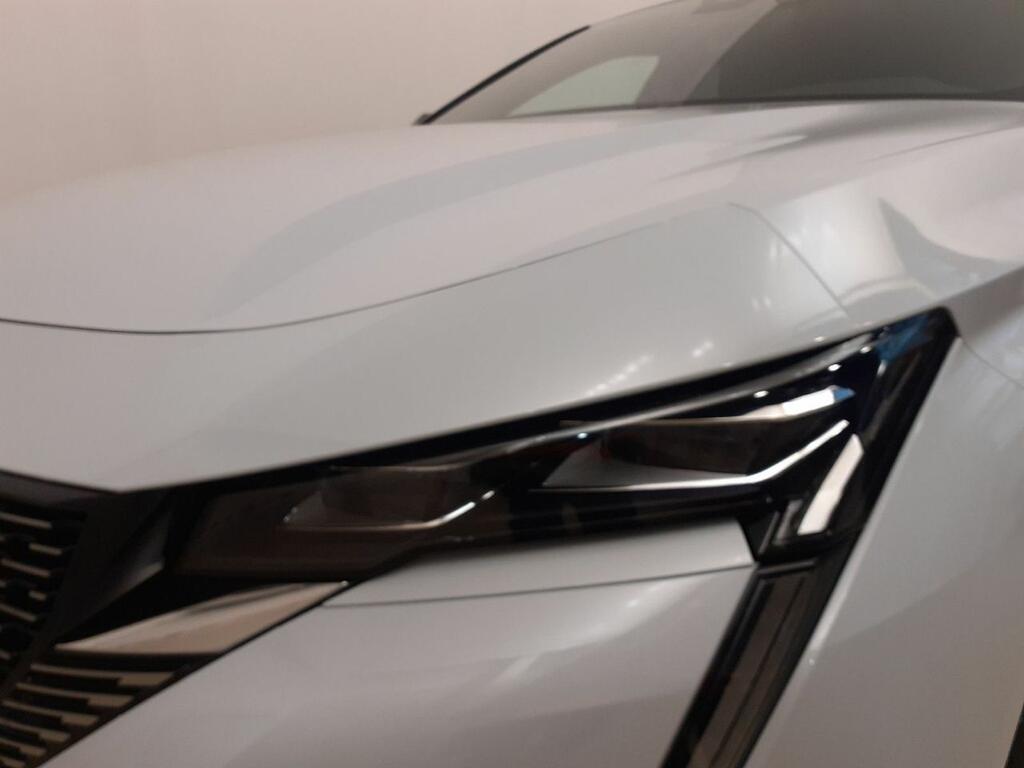 Peugeot 308 5P First Edition Eléctrico 115kW (156CV) 18