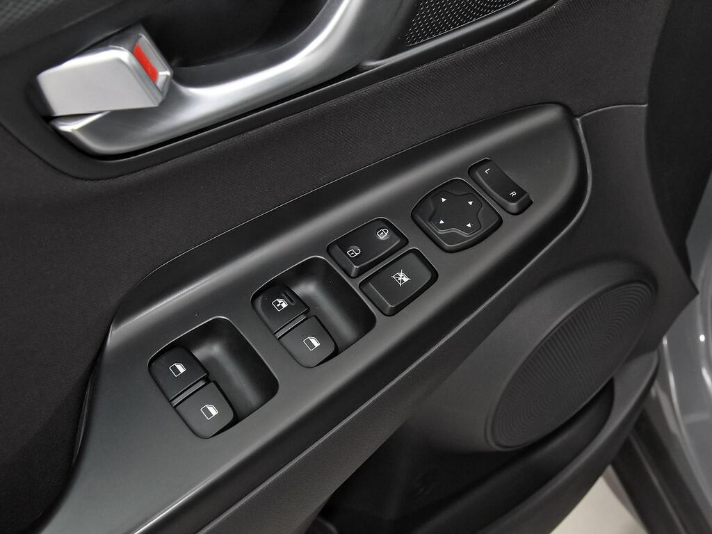 Hyundai Kona 1.0 TGDI Maxx 4X2 DCT 13