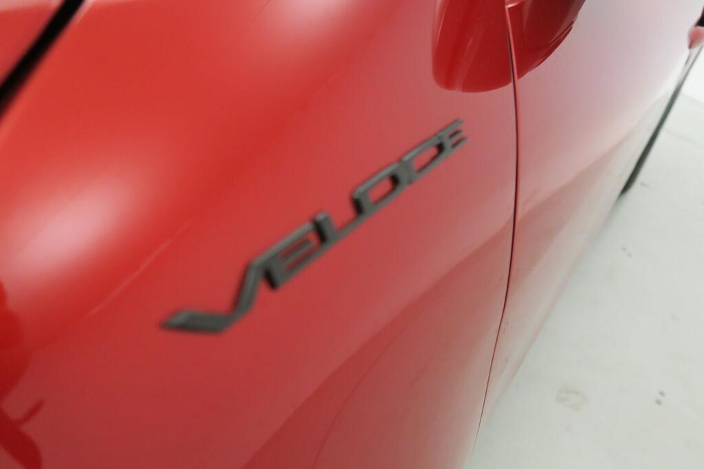 Alfa Romeo Junior Elettrica Veloce 207kW (280CV) 19