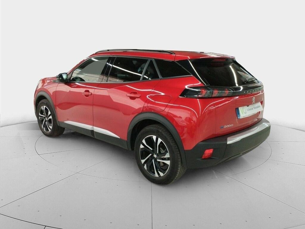Peugeot 2008 Eléctrico Allure Pack (100kW) 3