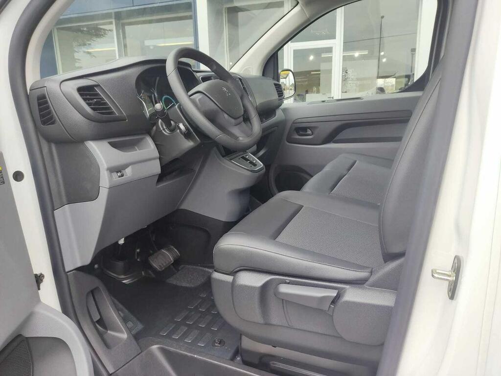 Peugeot Expert -E FG PRO L2 50 KWH 136 CV A/T 4P 7