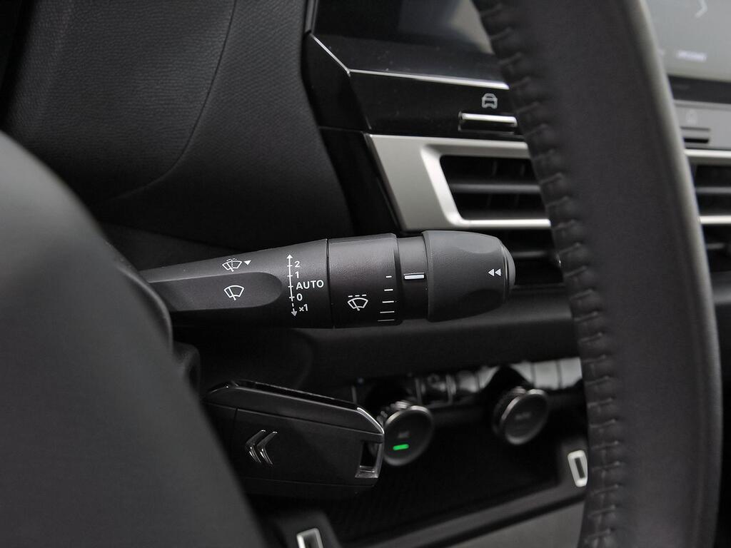 Citroën C4 X PureTech 100 S&S 6v You 17