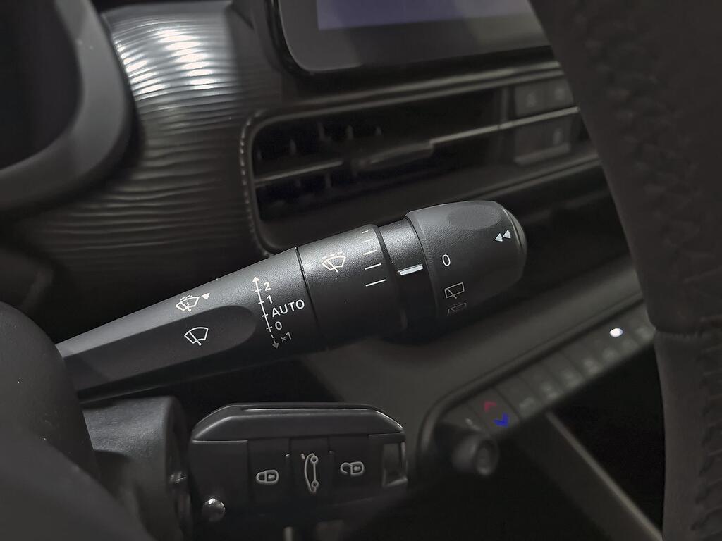 Jeep Avenger 1.2 G 74kW (100CV) Altitude 16