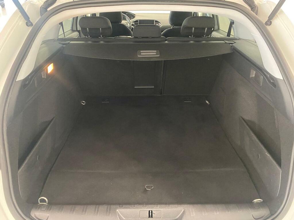 Peugeot 308 SW Style 1.2 PureTech 96KW (130CV) S&S 10