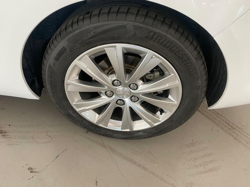 Peugeot 308 SW Style 1.2 PureTech 96KW (130CV) S&S 14