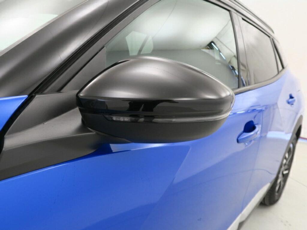 Peugeot 2008 Eléctrico GT 136 (100kW) 23