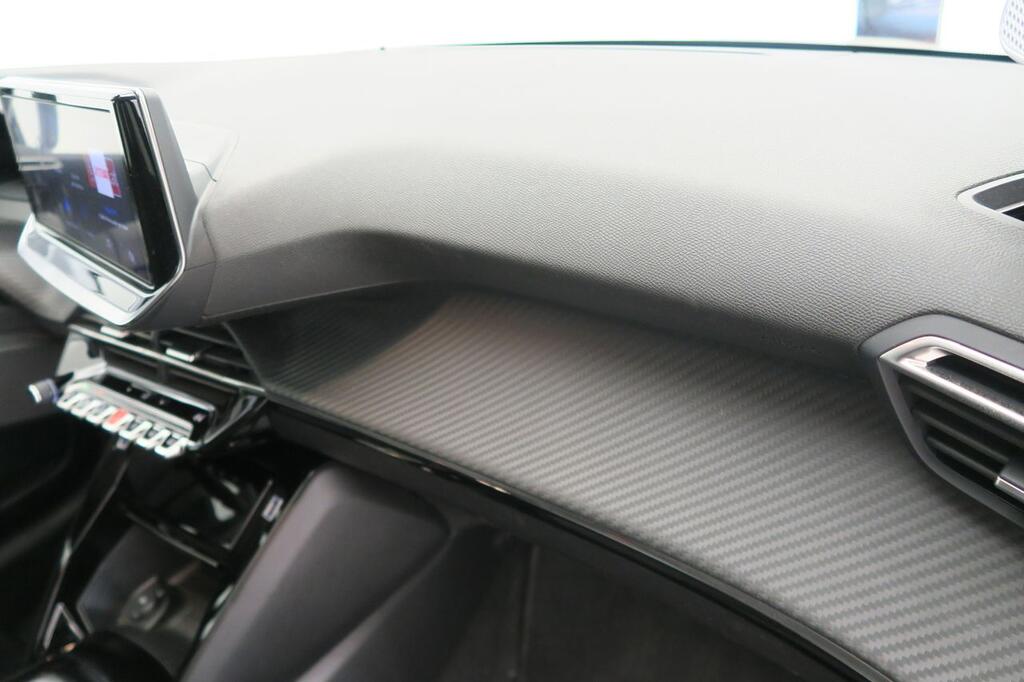 Peugeot 208 Allure Eléctrico 156 (115 Kw) 14