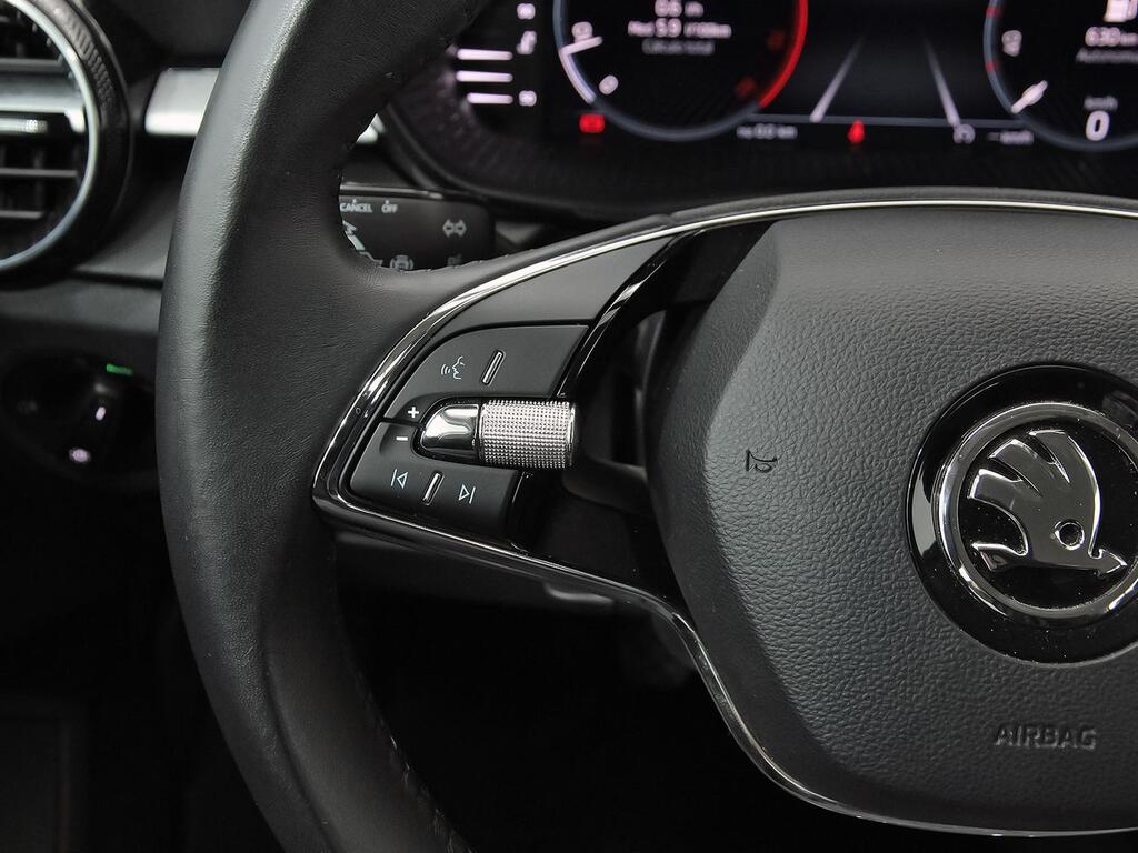 Skoda Fabia 1.0 MPI 59KW (80CV) Ambition 15