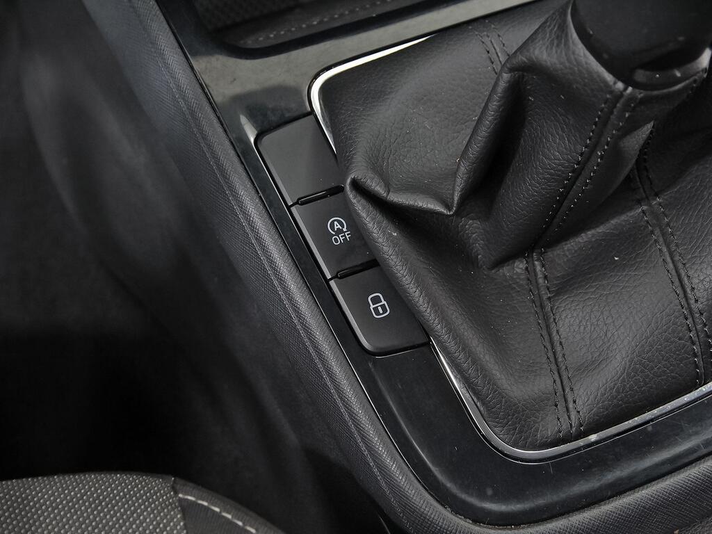 Skoda Fabia 1.0 MPI 59KW (80CV) Ambition 23