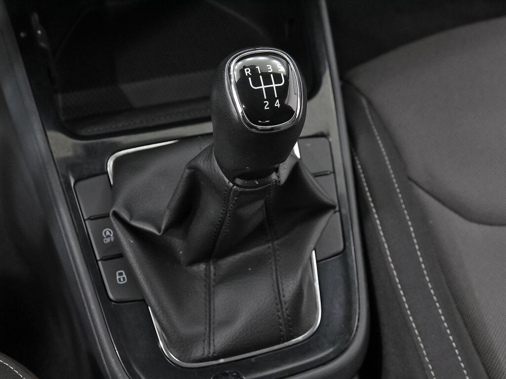 Skoda Fabia 1.0 MPI 59KW (80CV) Ambition 24