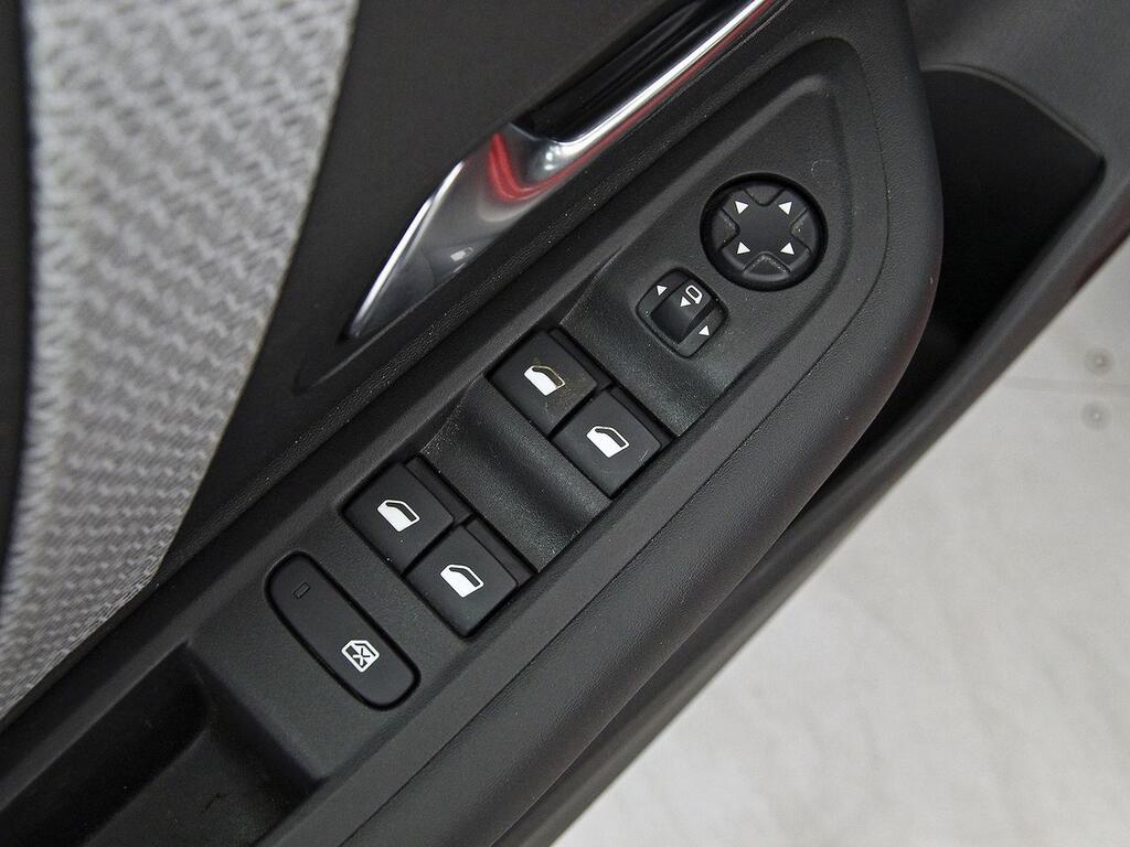 Citroën C4 PureTech 130 S&S 6v Feel Pack 15