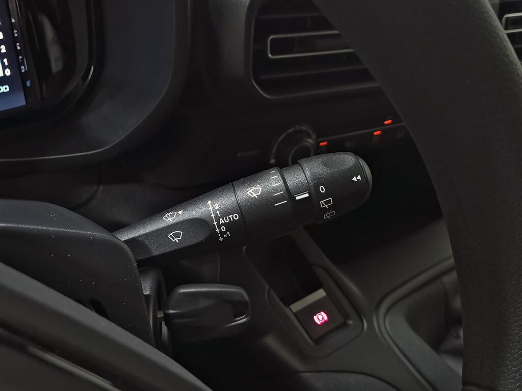 Citroën Berlingo Talla M BlueHDi 100 S&S PLUS 33