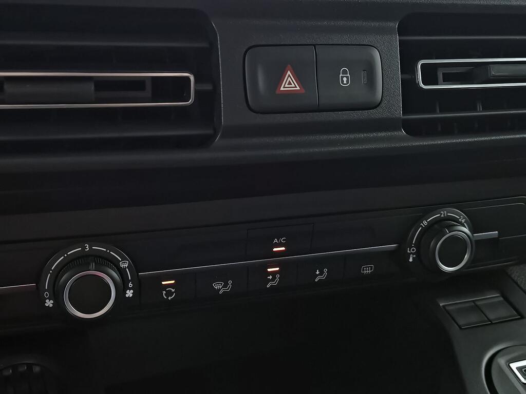 Citroën Berlingo Talla M BlueHDi 100 S&S PLUS 29