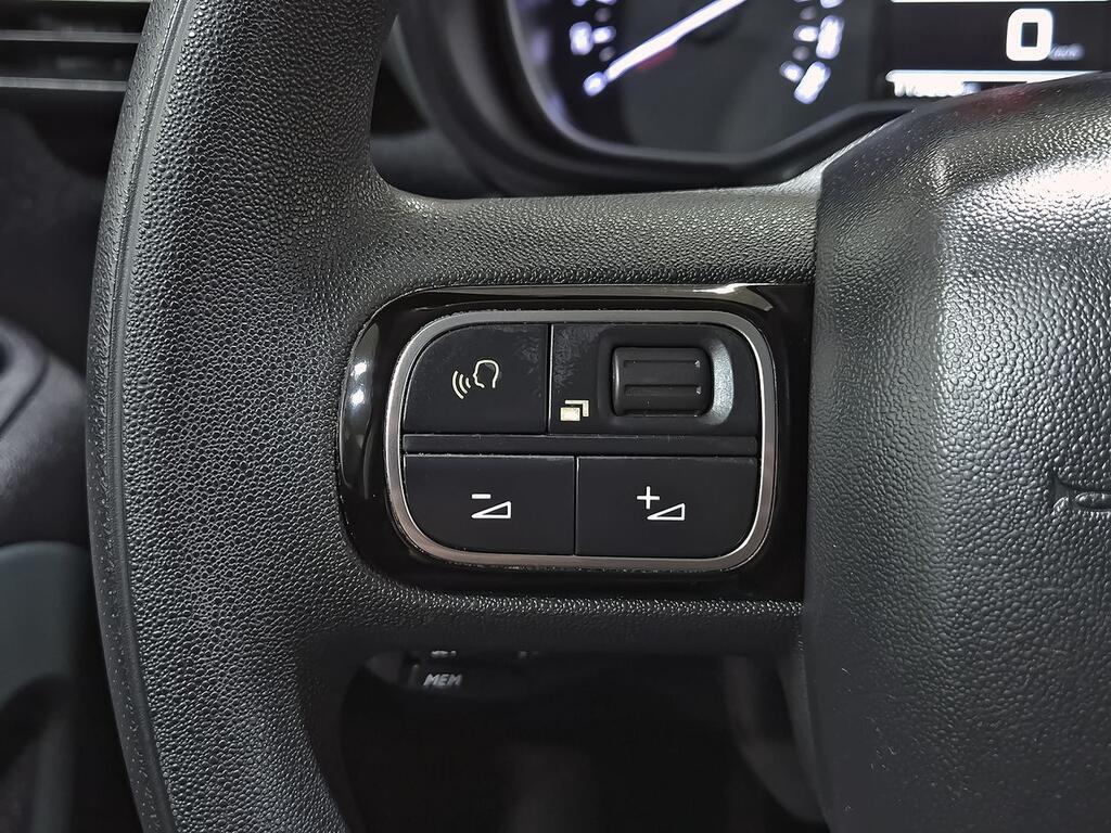 Citroën Berlingo Talla M BlueHDi 130 S&S 6v SHINE 18