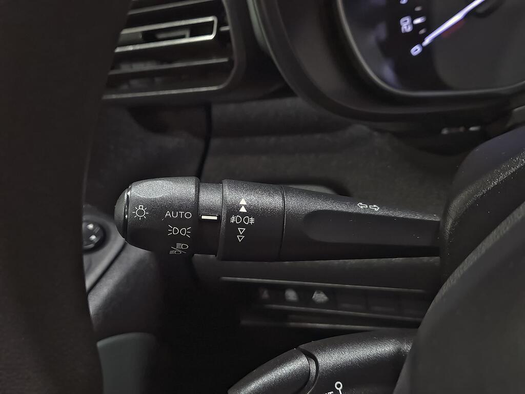 Citroën Berlingo Talla M BlueHDi 130 S&S 6v SHINE 15