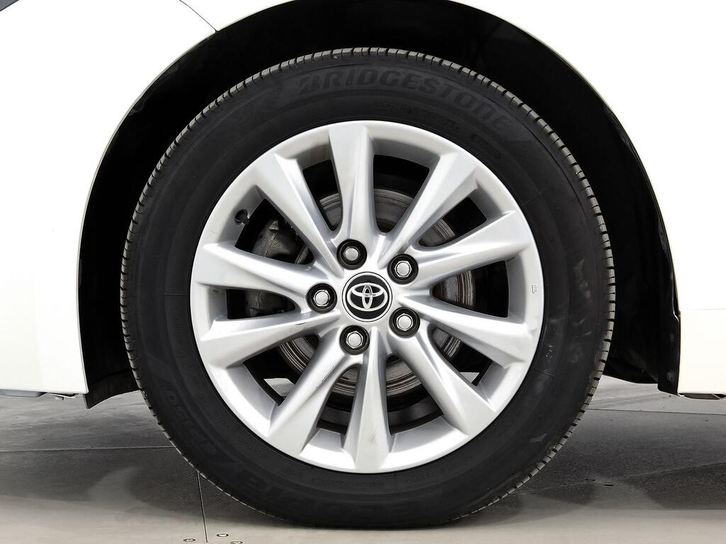 Toyota Corolla 140H Active Plus 11