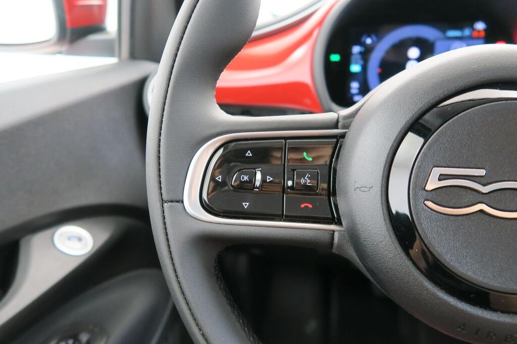 Fiat 500 Monotrim Hb 190km 70kW (95CV) 8