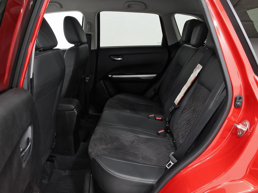 Suzuki Vitara 1.4 T GLX 9
