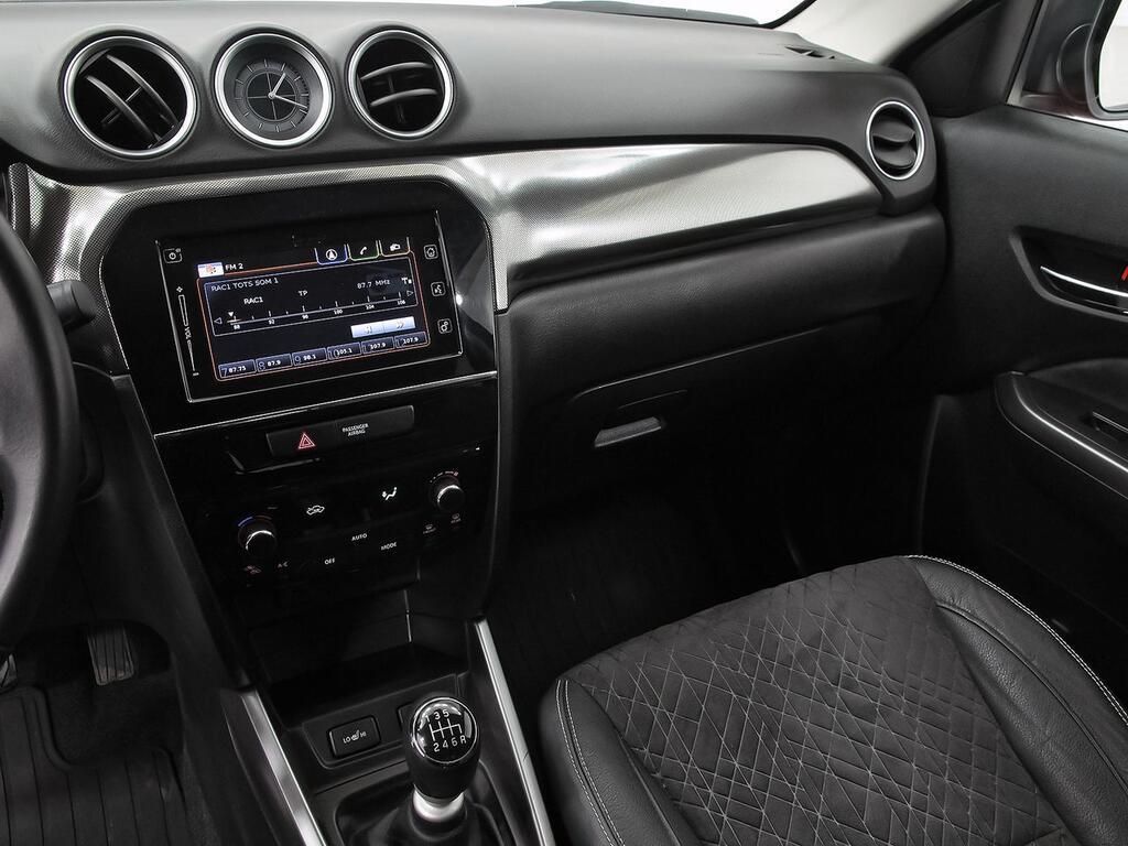 Suzuki Vitara 1.4 T GLX 12