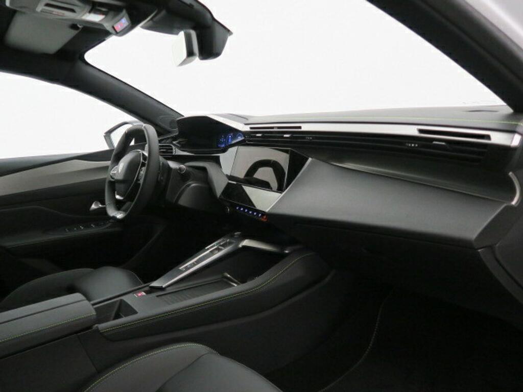 Peugeot 308 5P GT Hybrid 180 eEAT8 16