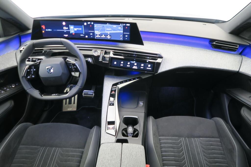 Peugeot 3008 GT Eléctrico 157kW 6