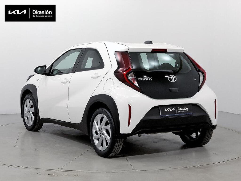 Toyota Aygo X Cross 1.0 VVT-I 72CV Play 2
