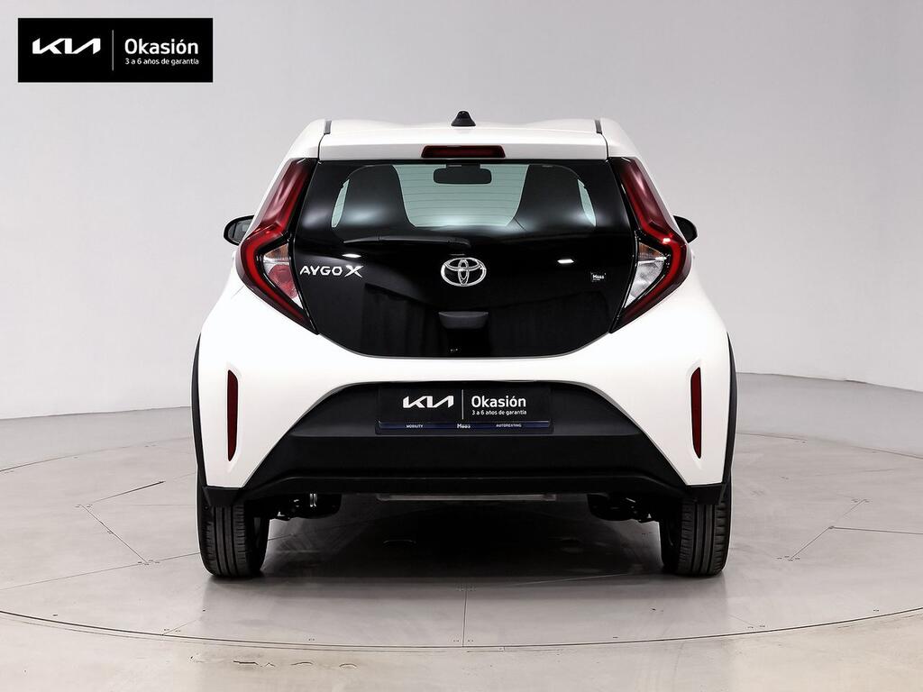 Toyota Aygo X Cross 1.0 VVT-I 72CV Play 5