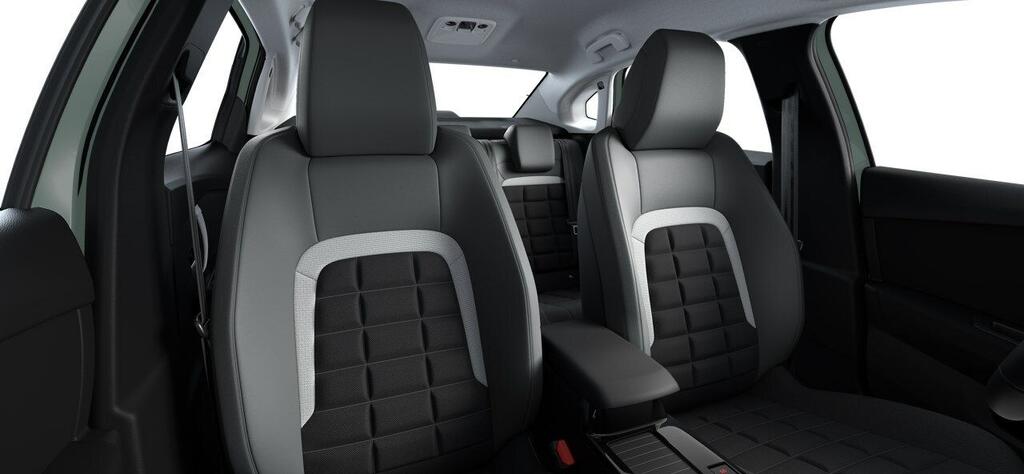 Citroën C4 X Hybrid 136 e-DCS6 Plus 8