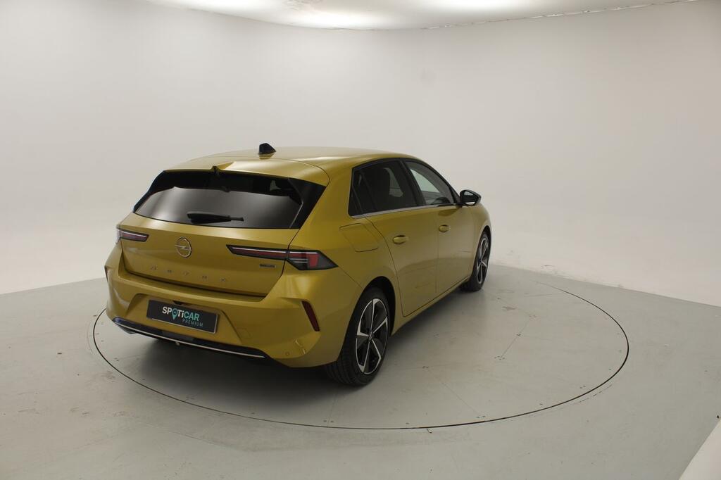 Opel Astra 1.6T Hybrid 132kW (180CV) Elegance Auto 4