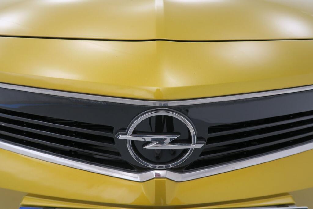 Opel Astra 1.6T Hybrid 132kW (180CV) Elegance Auto 17