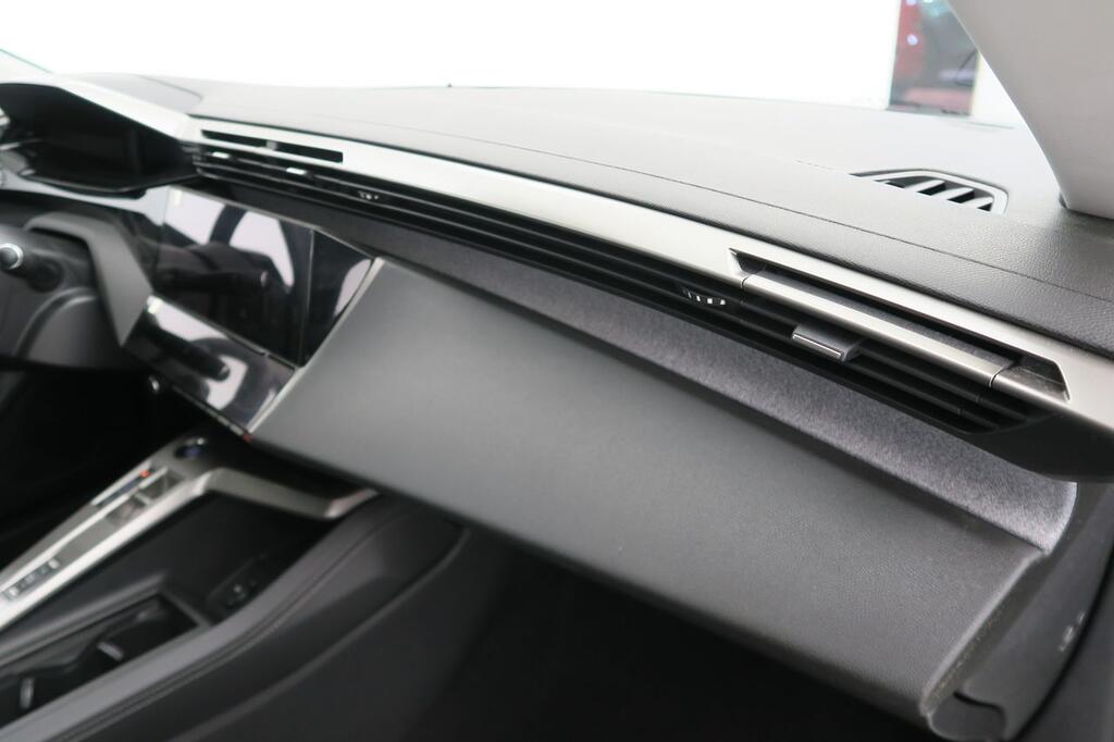 Peugeot 308 5P Allure Hybrid PHEV 180 e-EAT8 13