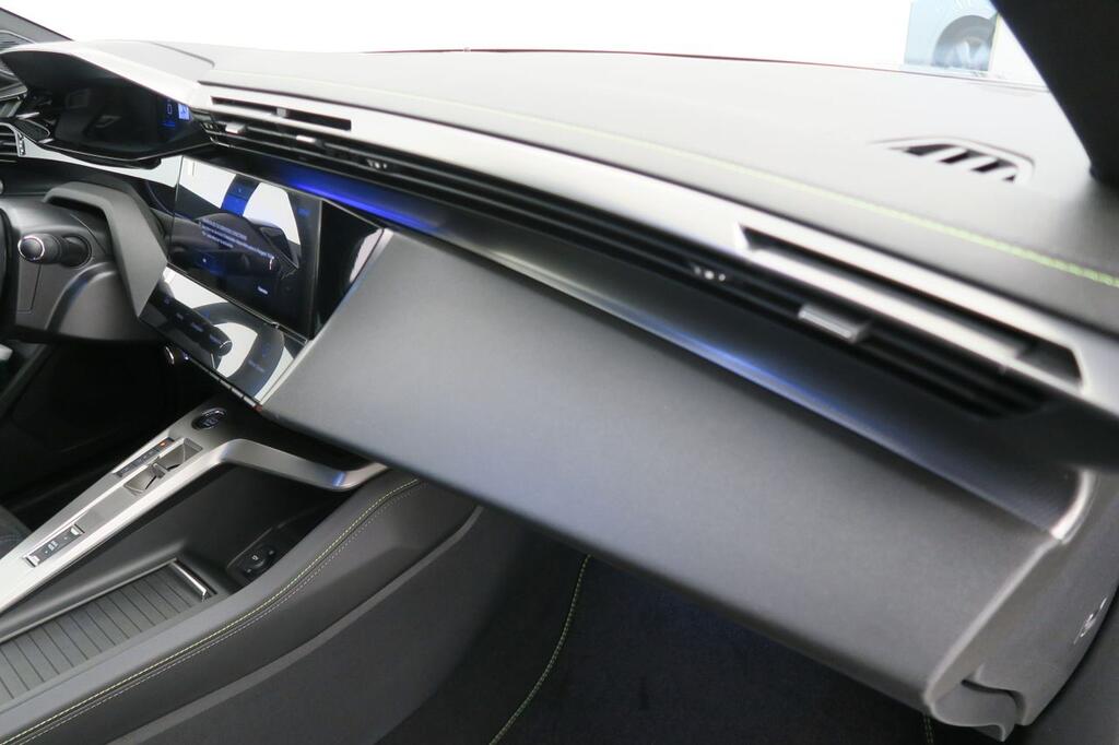 Peugeot 308 5P GT Eléctrico 115kW (156CV) 54kWh 12