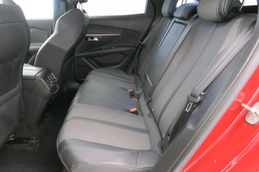 Peugeot 3008 1.2 PureTech 96KW (130CV) S&S Allure 15