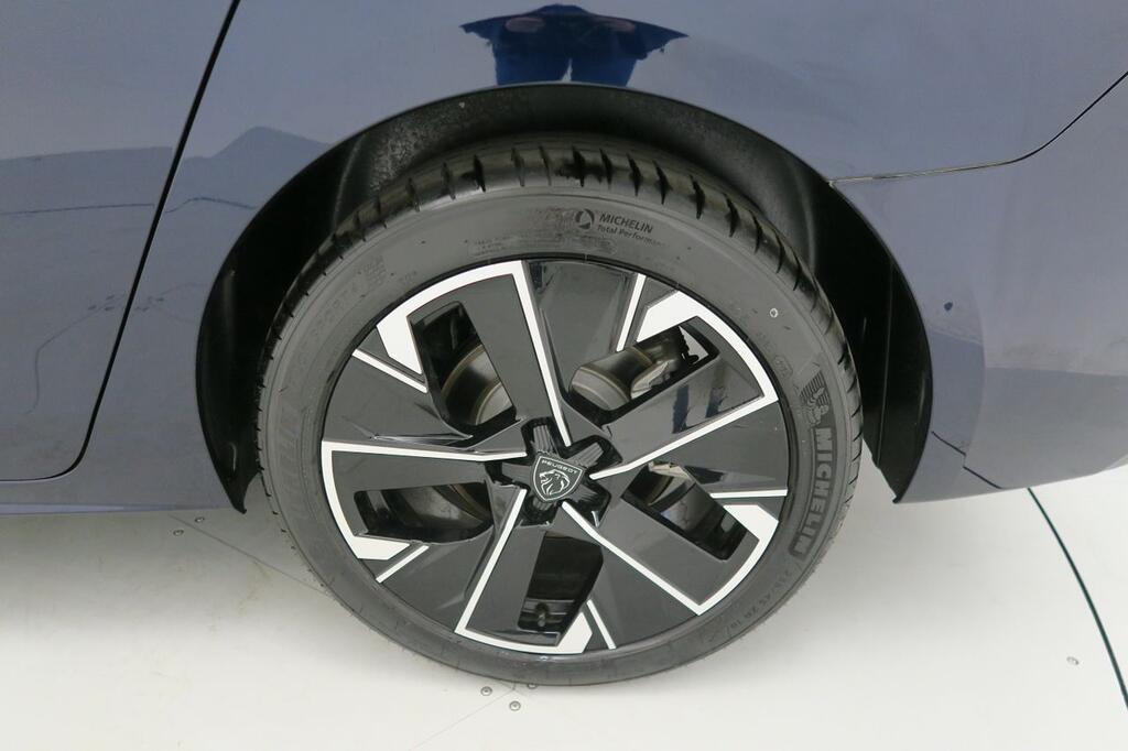 Peugeot 508 Hybrid 5P GT HYBRID 180 e-EAT8 21