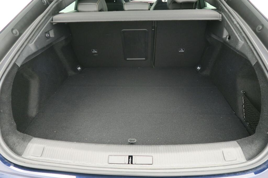 Peugeot 508 Hybrid 5P GT HYBRID 180 e-EAT8 16