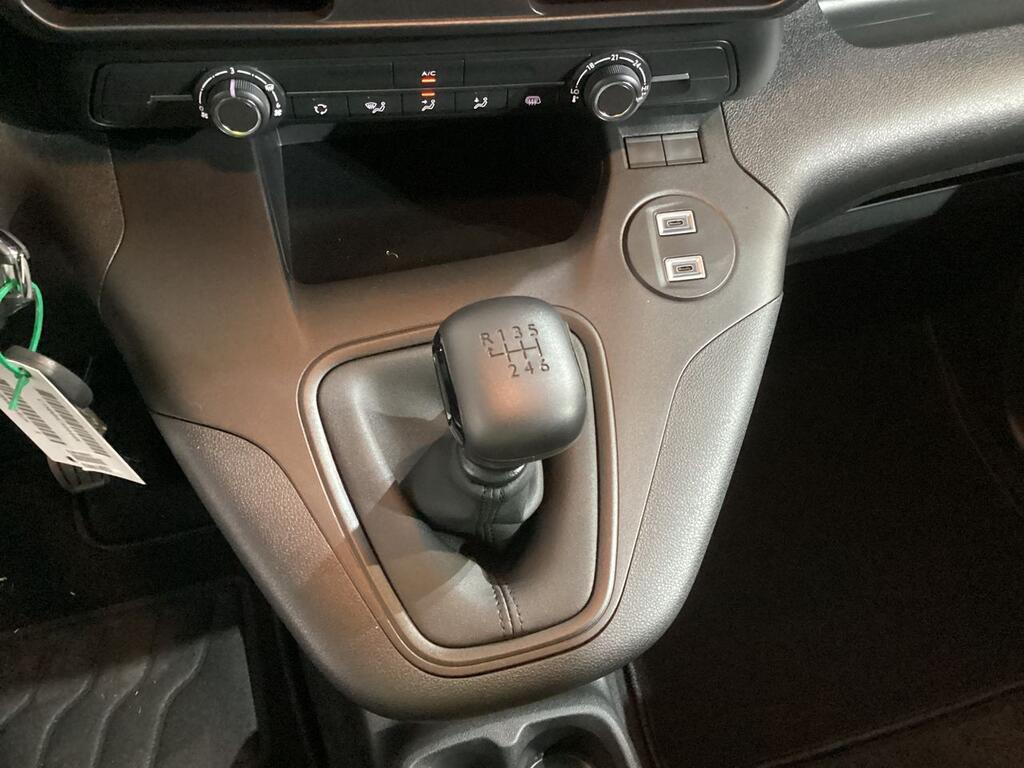 Fiat Doblò FG 1.5 BLUEHDI 100 650KG L1 4P (KMO) 17