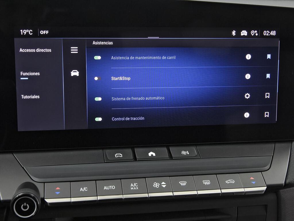 Opel Astra 1.2T XHT 96kW (130CV) Elegance 27