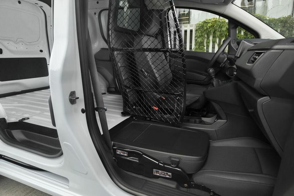 Nissan Townstar 1.3 TCE 96KW PROFESSIONAL 3-SEATS 4P 5