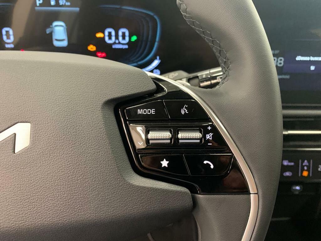 Kia Niro 1.6 GDi PHEV 135kW (183CV) Drive 16