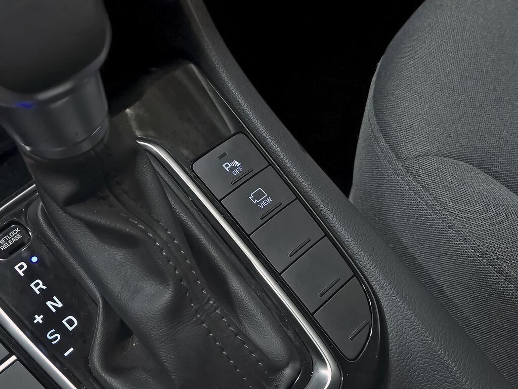 Hyundai IONIQ 1.6 GDI HEV Tecno DCT 31