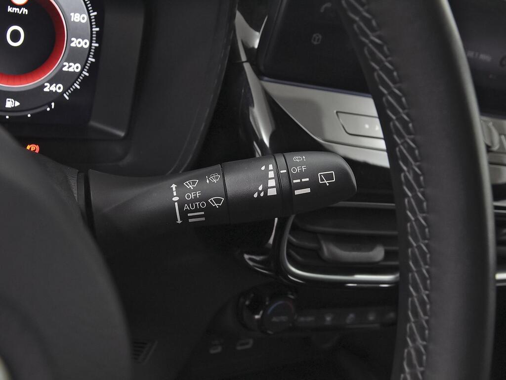 Nissan Juke DIG-T 84 kW (114 CV) 6M/T Tekna 15