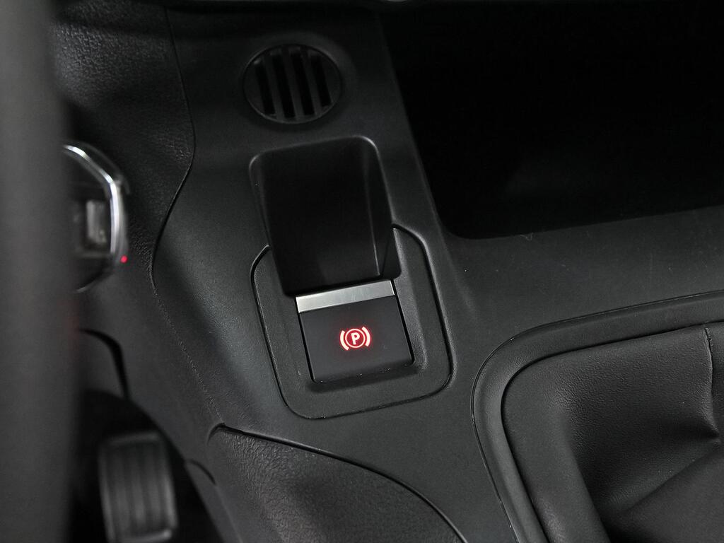 Opel Combo Cargo 1.5 TD 100 LIFE BUSINESS EDIT. PLUS 5P (N1) 29