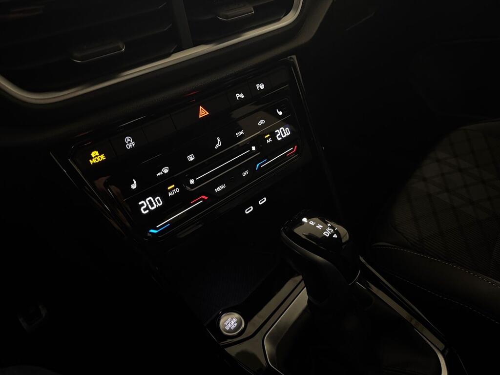 Volkswagen T-Roc R-Line 1.5 TSI 110kW (150CV) DSG 14